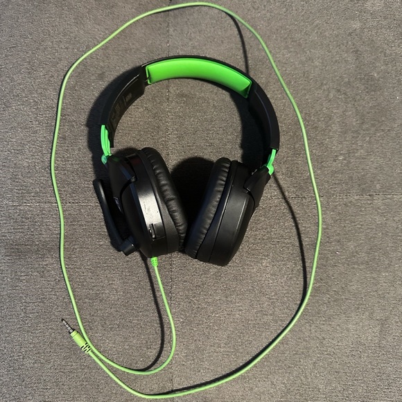 Turtle Beach Wired Headset for Xbox - Picture 2 of 8